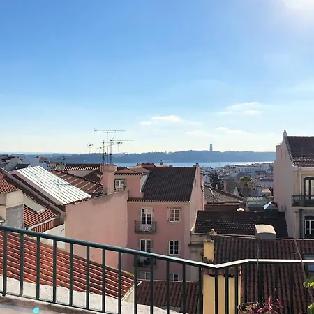Sm3 Now With New Ac Rootop Terrace Bright And Cozy Pr Real Br Alto * Lisbon