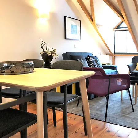 Апартаменты Sm3 Cosy And With Rooftop Terrace And Ac! In Principe Real, Near Bairro Alto Лиссабон