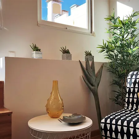 Апартаменты Sm3 Cosy And With Rooftop Terrace And Ac! In Principe Real, Near Bairro Alto