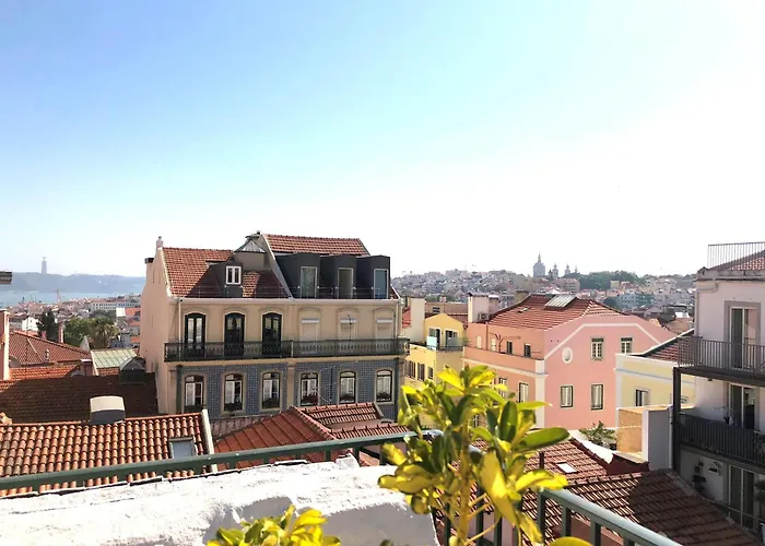 Sm3 Cosy And With Rooftop Terrace And Ac! In Principe Real, Near Bairro Alto Apartman
