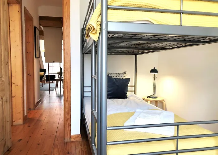 Sm3 Cosy And With Rooftop Terrace And Ac! In Principe Real, Near Bairro Alto Appartamento Lisbona